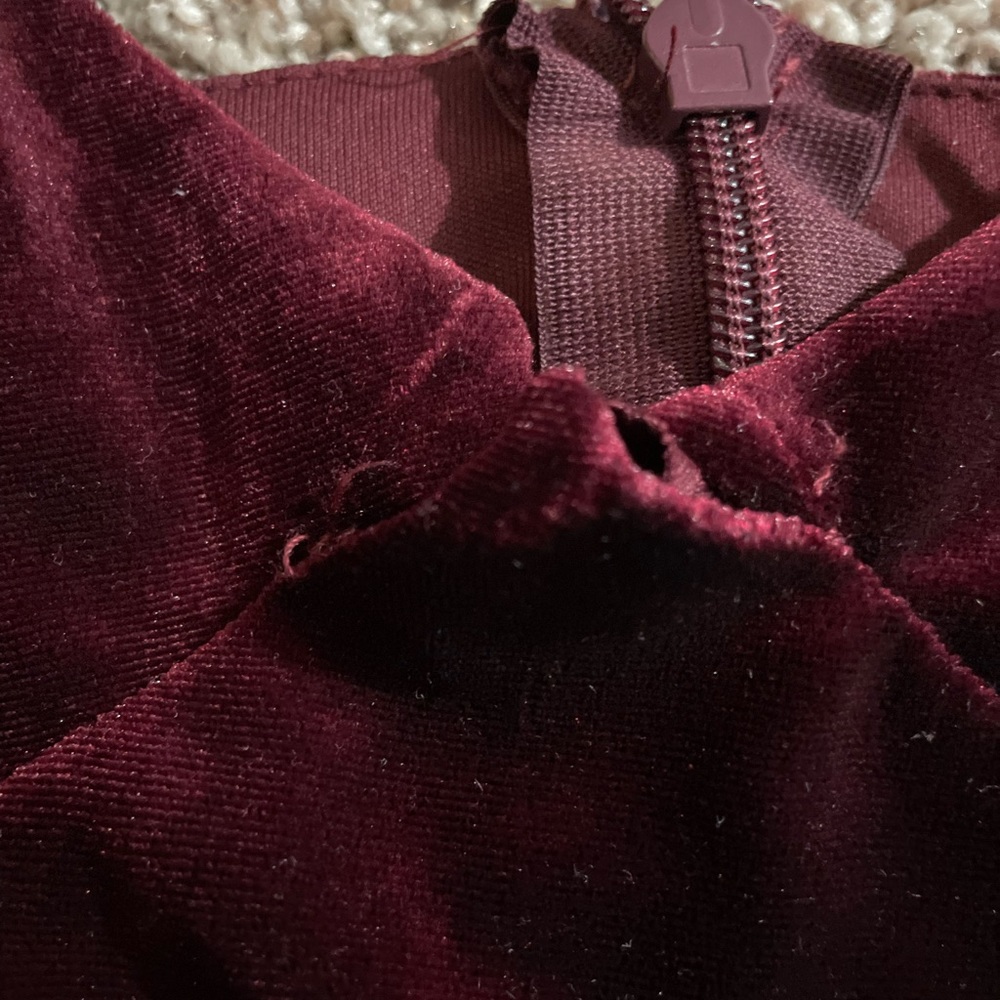 Velvet Hot Miami Styles Cinched Midi Dress - Picture 6 of 12